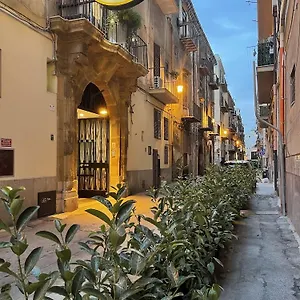 Posta 3*, Palerme Italie